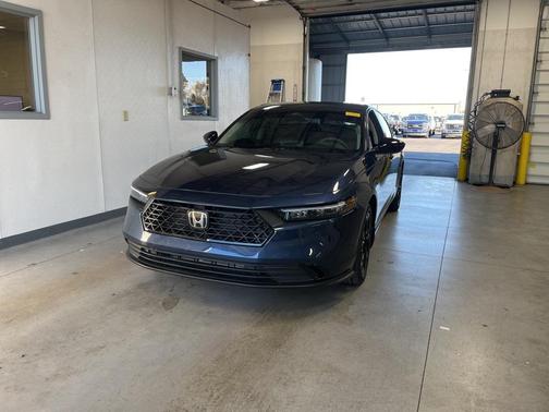 2025 Honda Accord Sport SE 1.5T