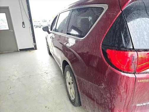 2018 Chrysler Pacifica Touring-L