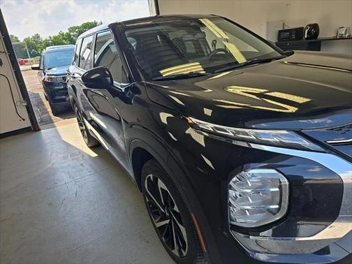 2022 Mitsubishi Outlander ES 2.5 2WD