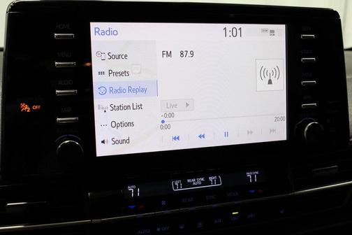 2021 Toyota Sienna XSE 7 Passenger