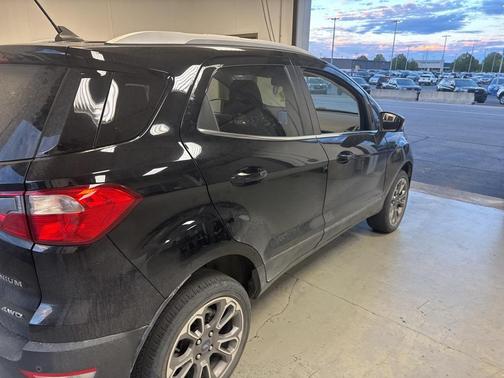 2022 Ford EcoSport Titanium