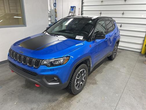 2024 Jeep Compass Trailhawk