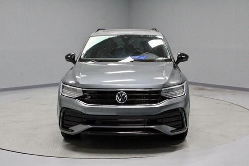 2023 Volkswagen Tiguan 2.0T SE R-Line Black 4MOTION