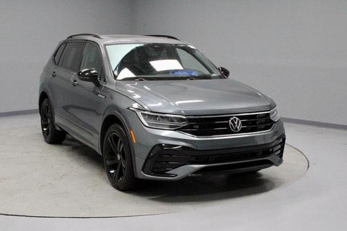 2023 Volkswagen Tiguan 2.0T SE R-Line Black 4MOTION