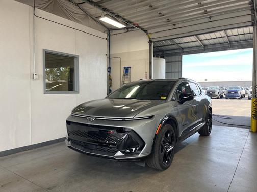 2025 Chevrolet Equinox EV RS