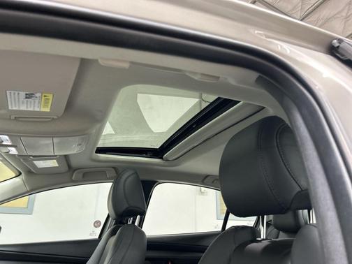 2025 Mazda Mazda3 FWD w/Preferred Package