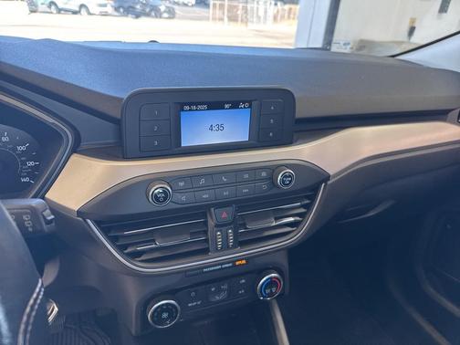 2021 Ford Escape S