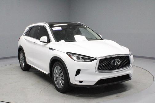 2024 INFINITI QX50 LUXE