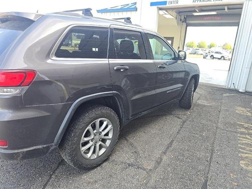 2021 Jeep Grand Cherokee Laredo