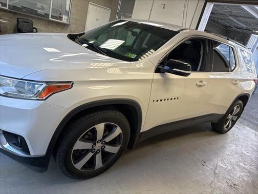 2019 Chevrolet Traverse LT Leather