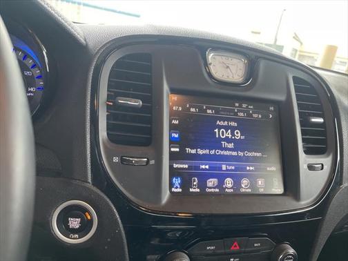 2016 Chrysler 300 S