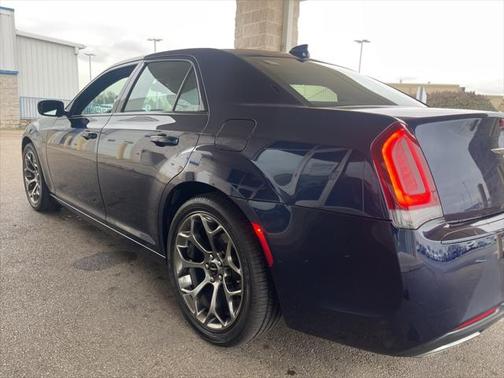 2016 Chrysler 300 S