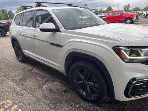 2021 Volkswagen Atlas 3.6L SE w/Technology