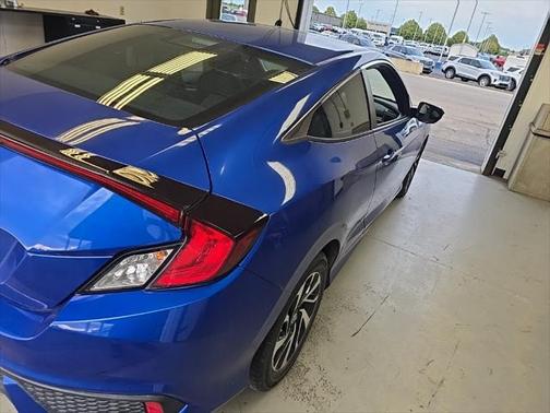 2016 Honda Civic LX-P