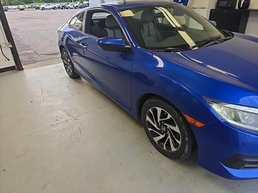 2016 Honda Civic LX-P