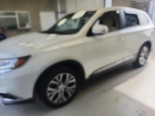 2018 Mitsubishi Outlander SE