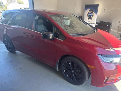 2023 Honda Odyssey Sport