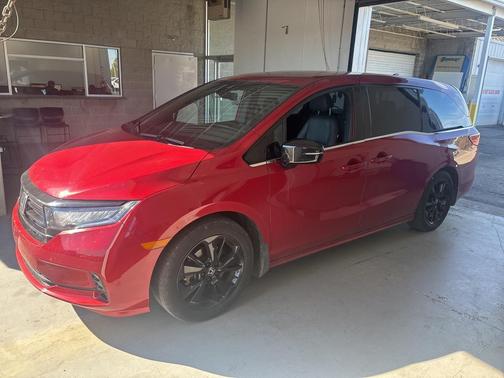 2023 Honda Odyssey Sport