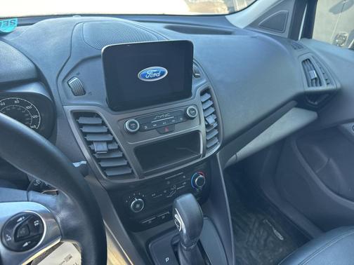 2022 Ford Transit Connect XL Cargo Van