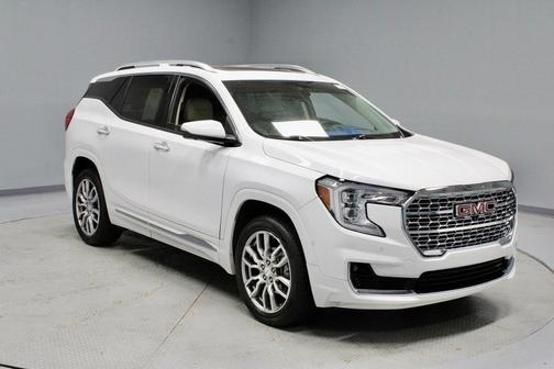 2023 GMC Terrain Denali