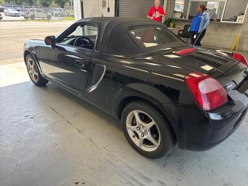 2001 Toyota MR2 Base