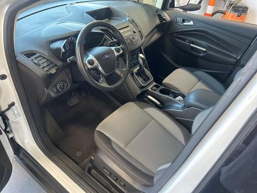 2017 Ford C-Max Hybrid SE