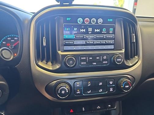 2017 Chevrolet Colorado LT