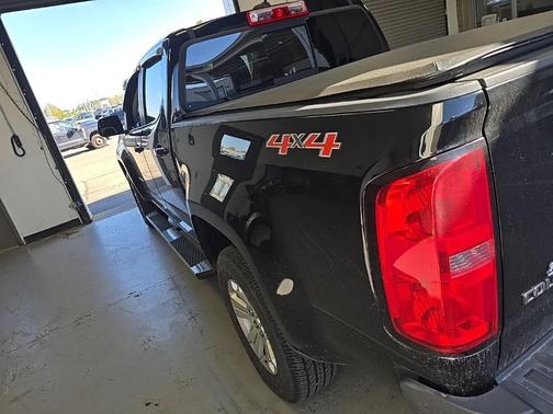 2017 Chevrolet Colorado LT
