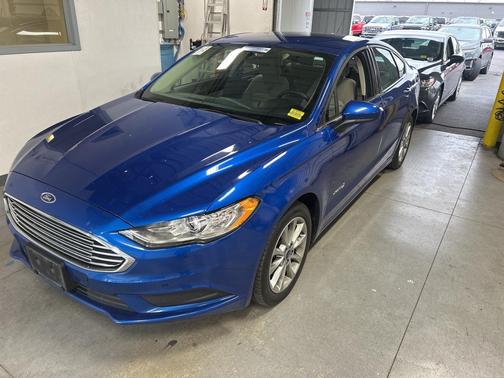 2017 Ford Fusion Hybrid S