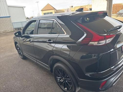 2023 Mitsubishi Eclipse Cross LE