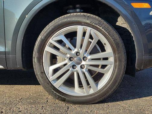 2018 Audi Q5 2.0T Premium Plus