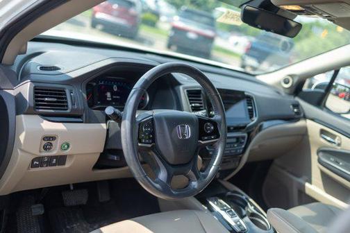 2019 Honda Pilot Touring 8-Passenger
