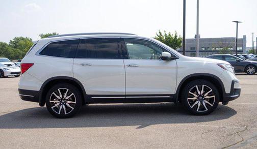 2019 Honda Pilot Touring 8-Passenger