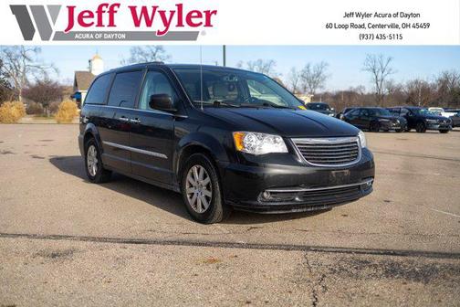 2015 Chrysler Town & Country Touring