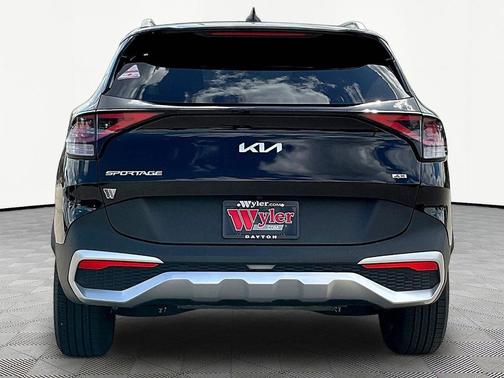 Ebony Black 2024 Kia Sportage EX