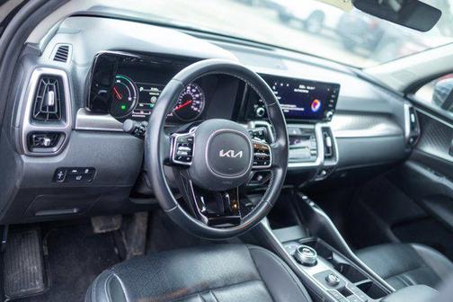 2022 Kia Sorento Hybrid EX