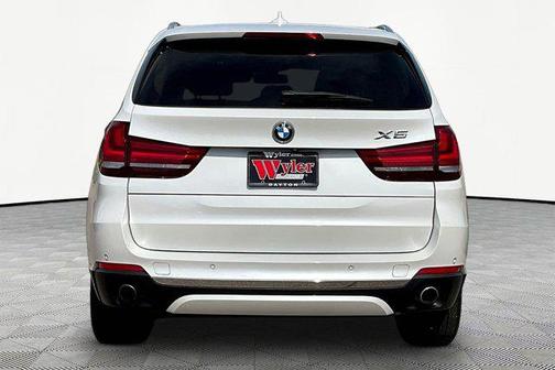 White Metallic 2015 BMW X5 xDrive35i