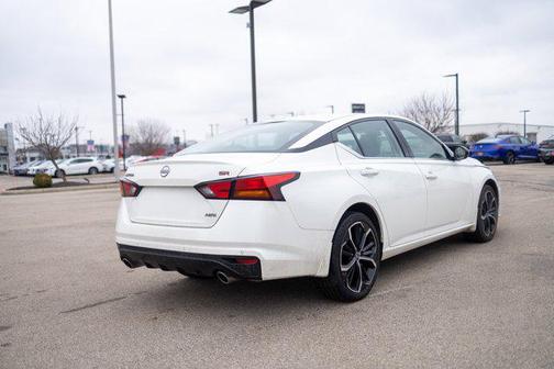 2024 Nissan Altima SR Intelligent AWD