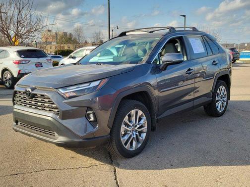 2023 Toyota RAV4 XLE Premium