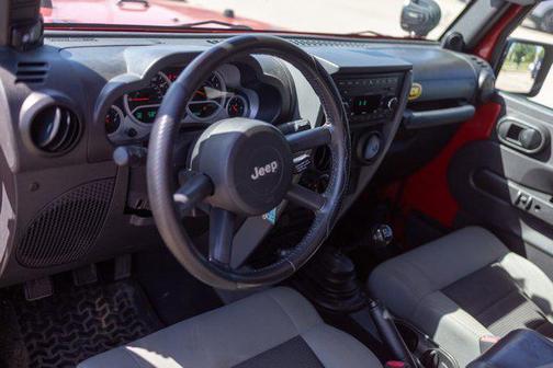 2010 Jeep Wrangler Unlimited Sport
