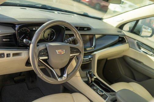 2020 Cadillac XT6 Premium Luxury AWD