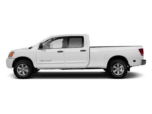 2013 Nissan Titan SV