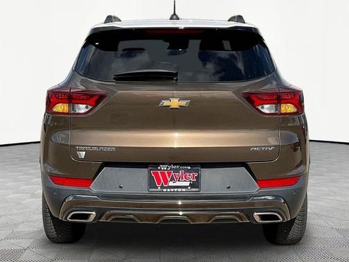 Zeus Bronze Metallic 2021 Chevrolet Trailblazer ACTIV