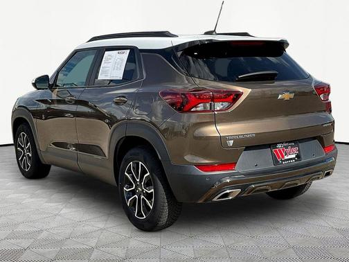Zeus Bronze Metallic 2021 Chevrolet Trailblazer ACTIV