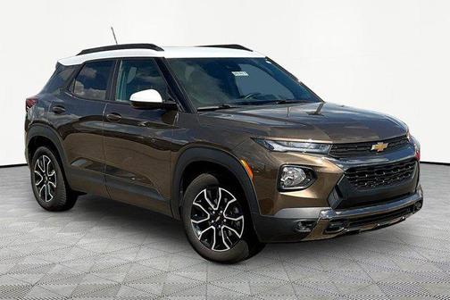 Zeus Bronze Metallic 2021 Chevrolet Trailblazer ACTIV