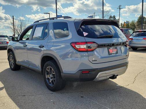 2025 Honda Pilot TrailSport