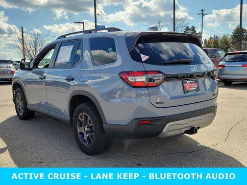 2025 Honda Pilot TrailSport