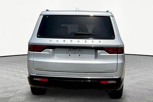 Silver Zynith 2022 Jeep Wagoneer Series III 4x4