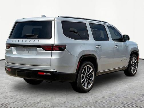 Silver Zynith 2022 Jeep Wagoneer Series III 4x4
