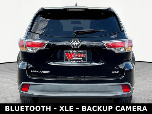 Attitude Black Metallic 2015 Toyota Highlander XLE